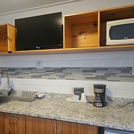 Quest Motel Whitewood Ngoại thất bức ảnh