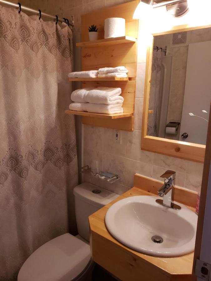 Quest Motel Whitewood Ngoại thất bức ảnh