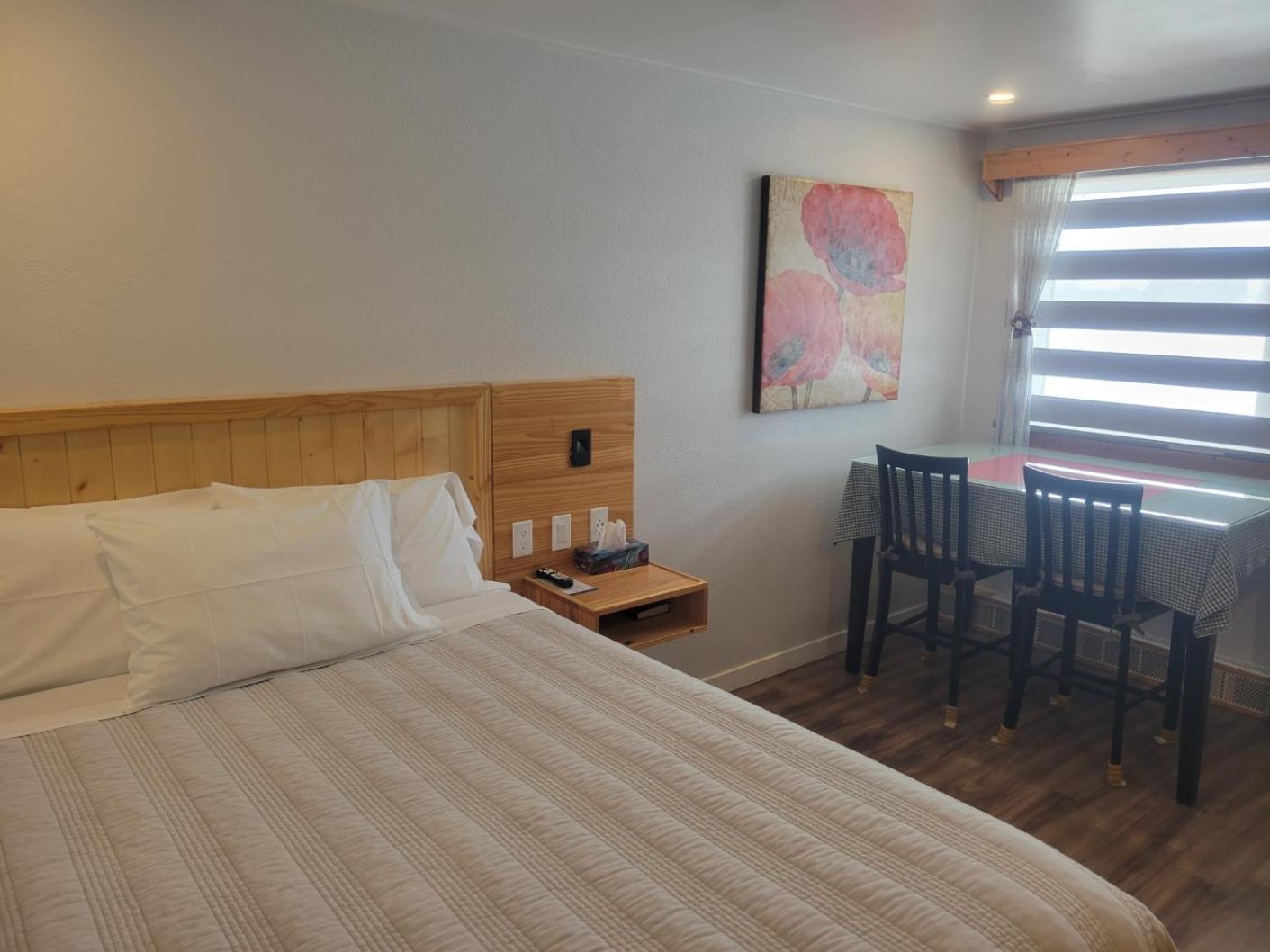 Quest Motel Whitewood Ngoại thất bức ảnh