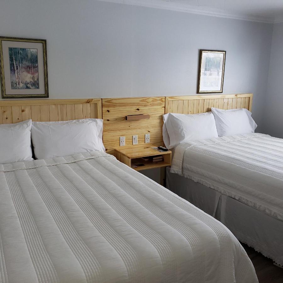 Quest Motel Whitewood Ngoại thất bức ảnh